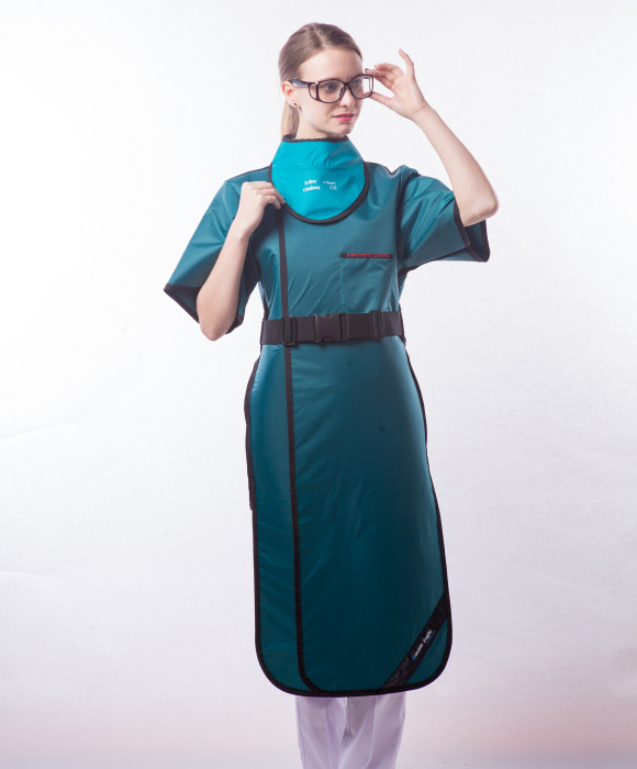 PA02正穿半袖鉛膠衣